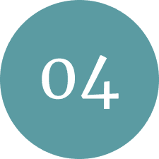 Circular badge displaying number 04